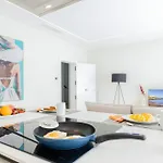 Brisamar Iii By Villagrancanaria أريناغا