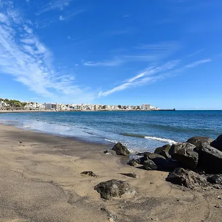 Brisamar Iii By Villagrancanaria أريناغا